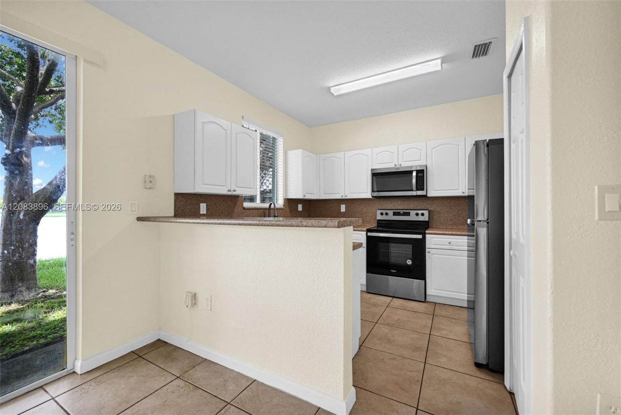 2607 SE 14th Ave , Unit 390, Homestead, FL 33035 Photo