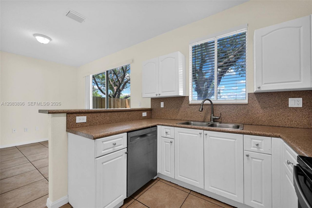 2607 SE 14th Ave , Unit 390, Homestead, FL 33035 Photo