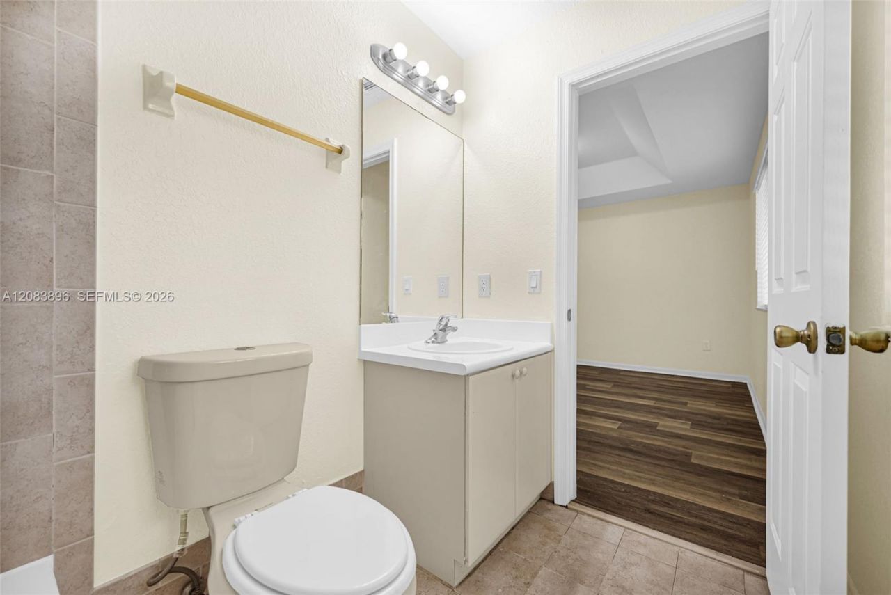 2607 SE 14th Ave , Unit 390, Homestead, FL 33035 Photo