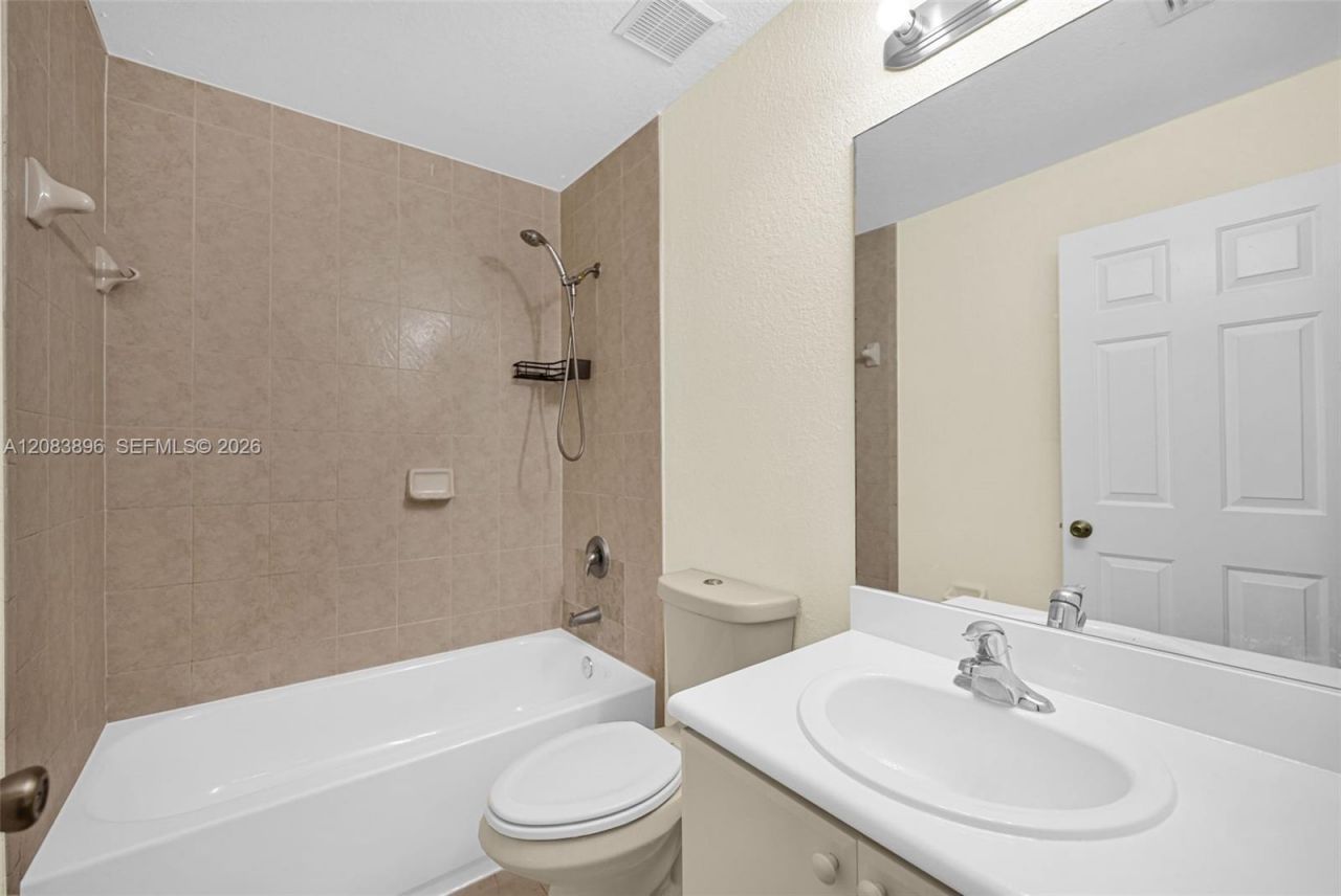 2607 SE 14th Ave , Unit 390, Homestead, FL 33035 Photo