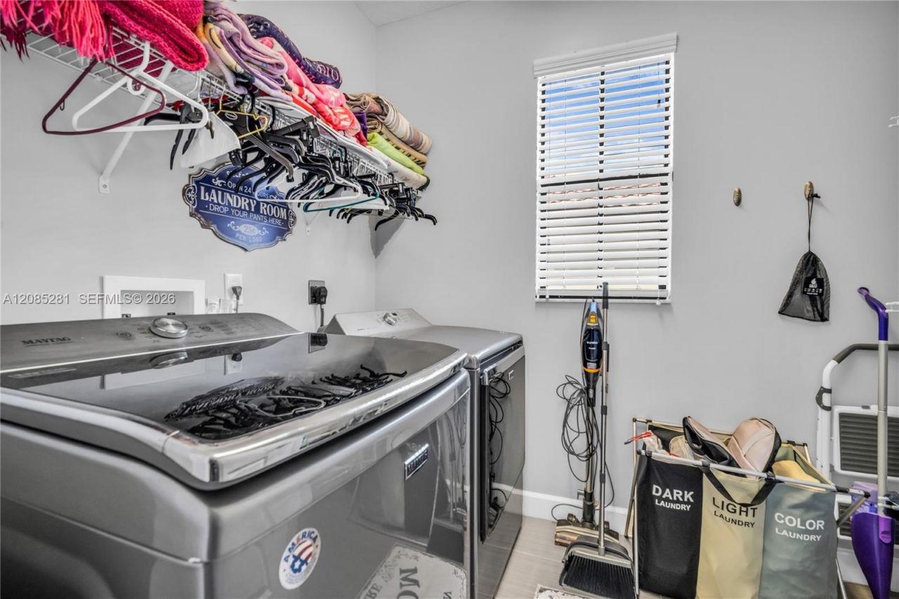 5104 NW 47th St, Tamarac, FL 33319 Photo