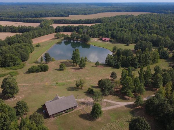 2415 WINWOOD FARMS LOOP, Middleton, TN 38052