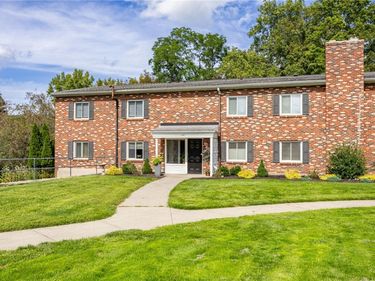 1 Lost Mountain Trail , Rochester, NY 14625