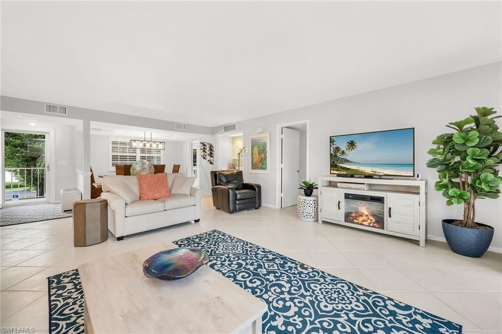 1020 Swallow Ave, Unit 102, Marco Island, FL 34145 Photo