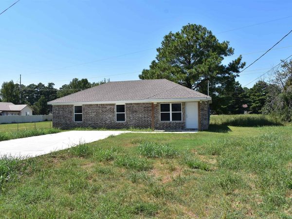 105 Olyvia Circle , Searcy, AR 72143