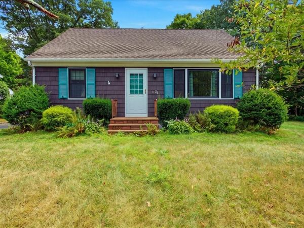 35 Hillside Road , Portland, ME 04103