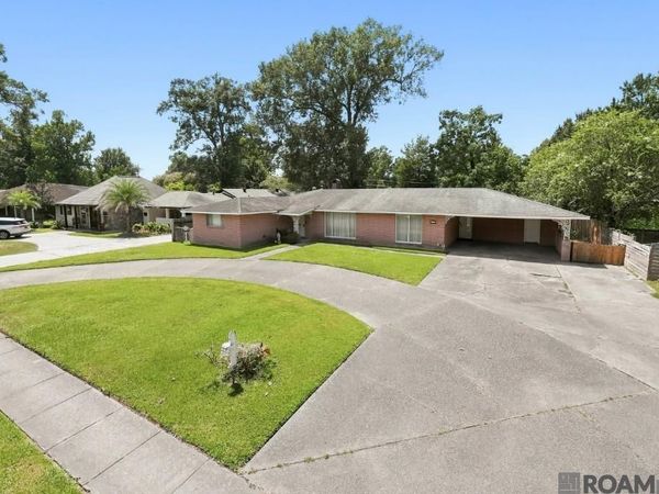 780 Sherwood Forest Blvd, Baton Rouge, LA 70815