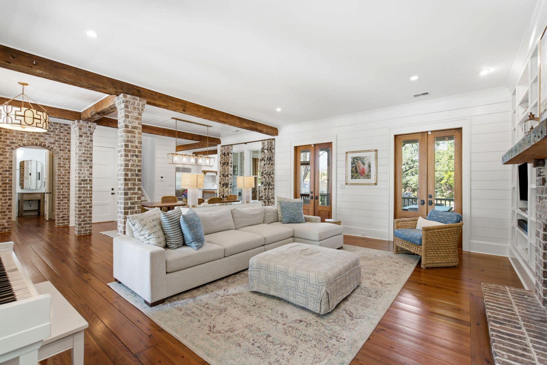 1412 Poe Avenue Photo 14