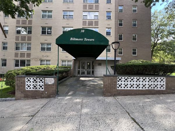 30 Lake Street , Unit 8D, White Plains, NY 10603