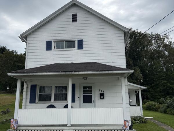 818 Hill Street, Mayfield, PA 18433
