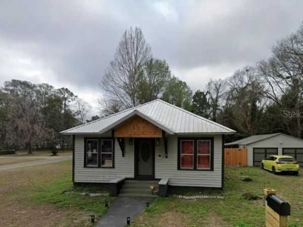 18741 NW 240TH STREET , HIGH SPRINGS, FL 32643