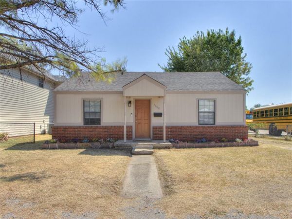 4608 N Mueller Avenue, Bethany, OK 73008