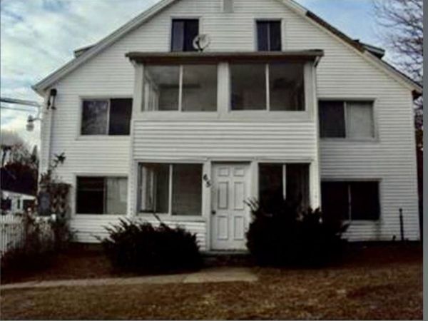 65 Curve St, Unit 4, Millis, MA 02054