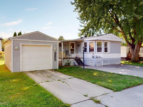 410 S Medary Ave, Unit 14, Brookings, SD 57006