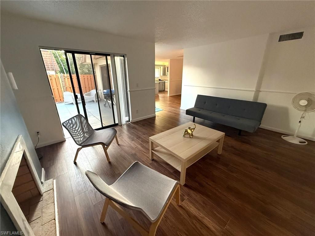 1406 Park Shore Cir , Unit 3, Fort Myers, FL 33901 Photo