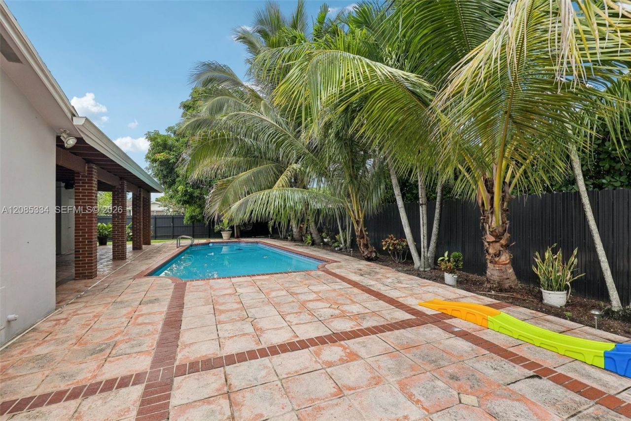 10451 SW 125th Ave, Miami, FL 33186 Photo