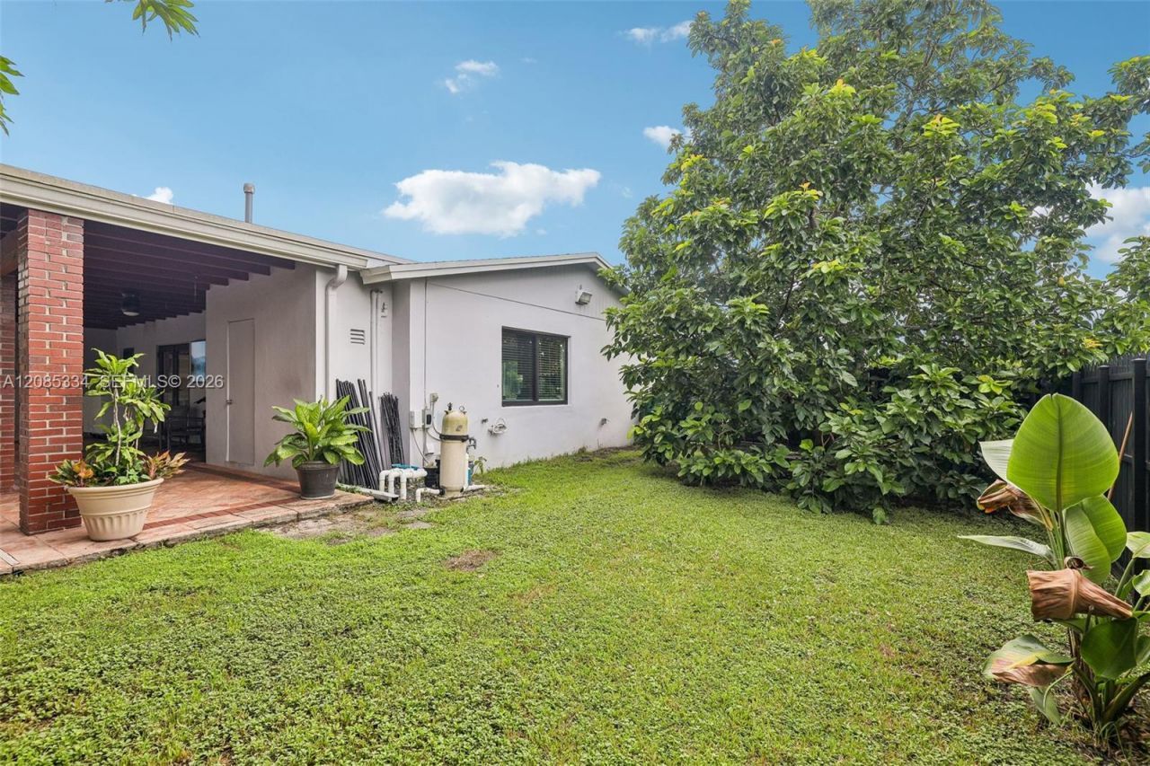10451 SW 125th Ave, Miami, FL 33186 Photo