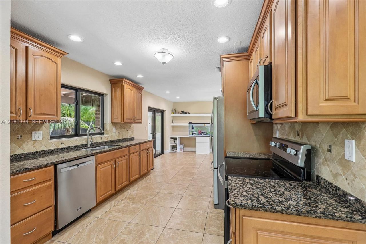 10451 SW 125th Ave, Miami, FL 33186 Photo