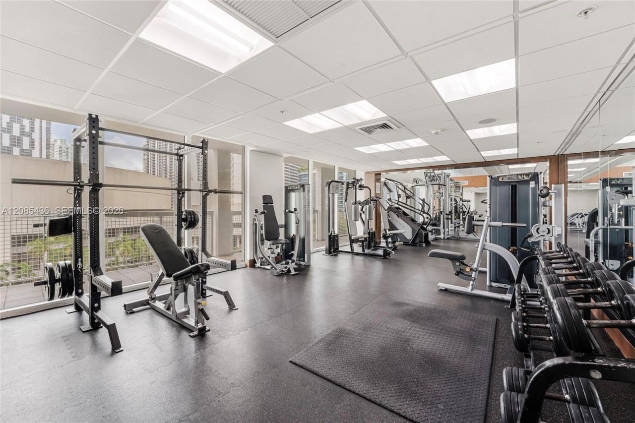 31 SE 5th St, Unit 2808, Miami, FL 33131 Photo