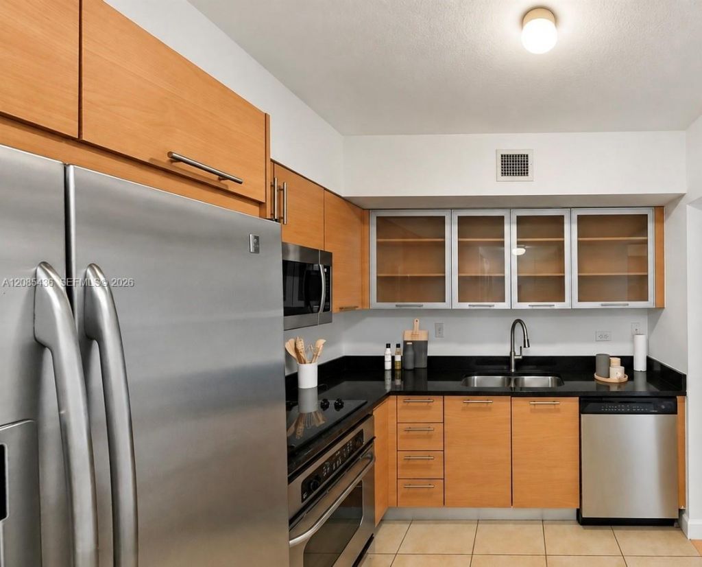 31 SE 5th St, Unit 2808, Miami, FL 33131 Photo
