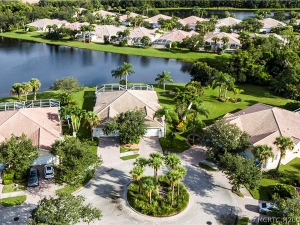 9293 SE Hawks Nest Court , Hobe Sound, FL 33455