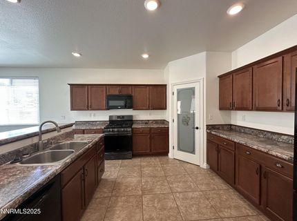 18230 Polar Bear Court, Reno, NV 89508 Photo