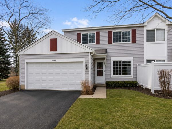 1688 Normantown Road , Naperville, IL 60564