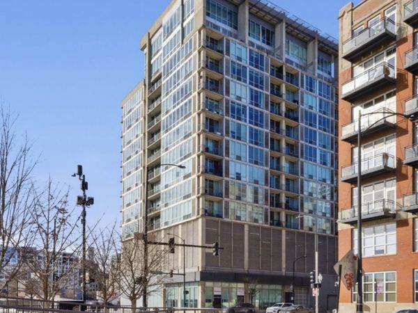 700 W Van Buren Street , Unit 602, Chicago, IL 60607
