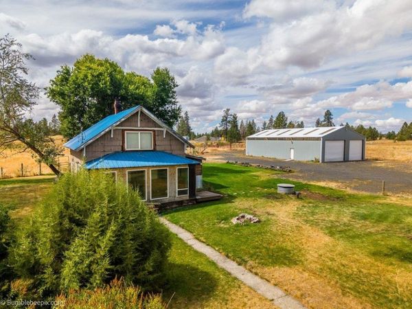 24210 S E St, Cheney, WA 99004