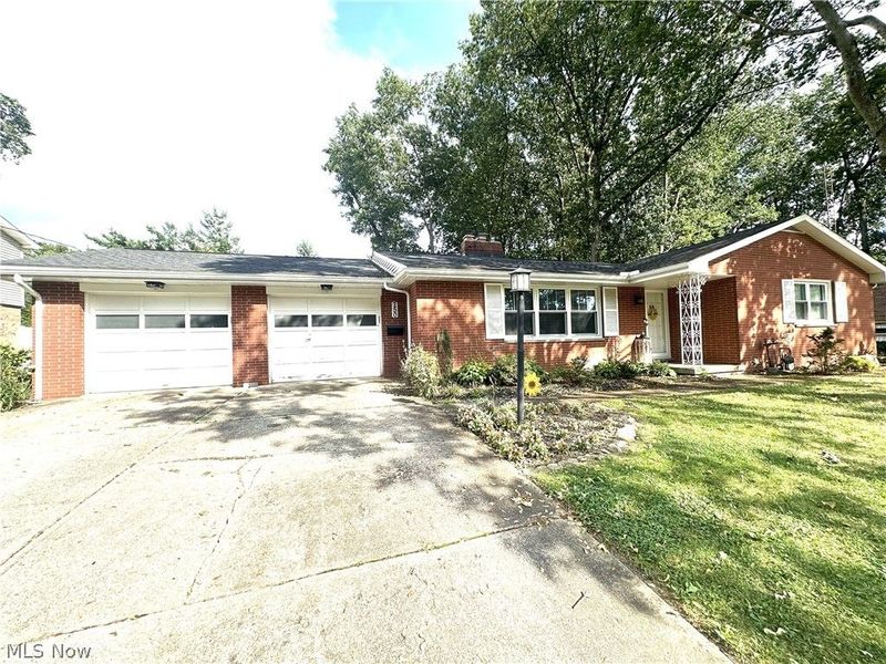 750 Bittersweet Drive NE, Massillon, OH 44646 Photo 1