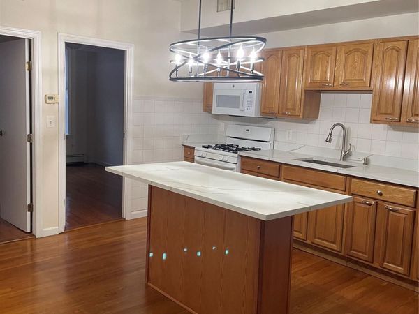 328 Troy Avenue , Brooklyn, NY 11213