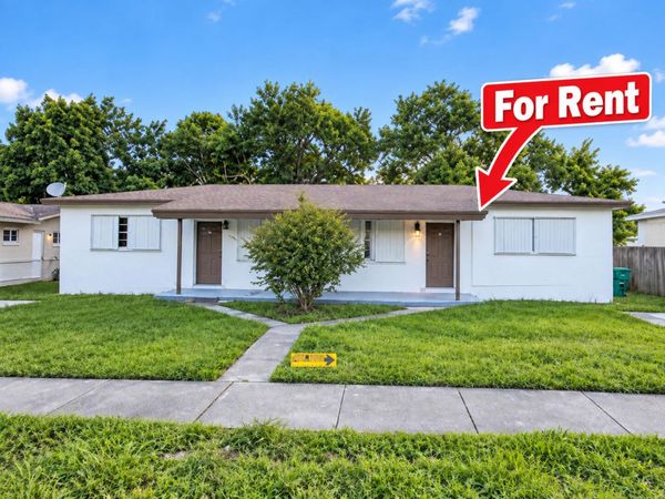 15741 NW 38th Place, Unit B, Miami Gardens, FL 33054