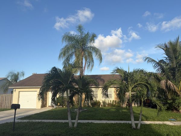 1905 SW 86TH Avenue, North Lauderdale, FL 33068