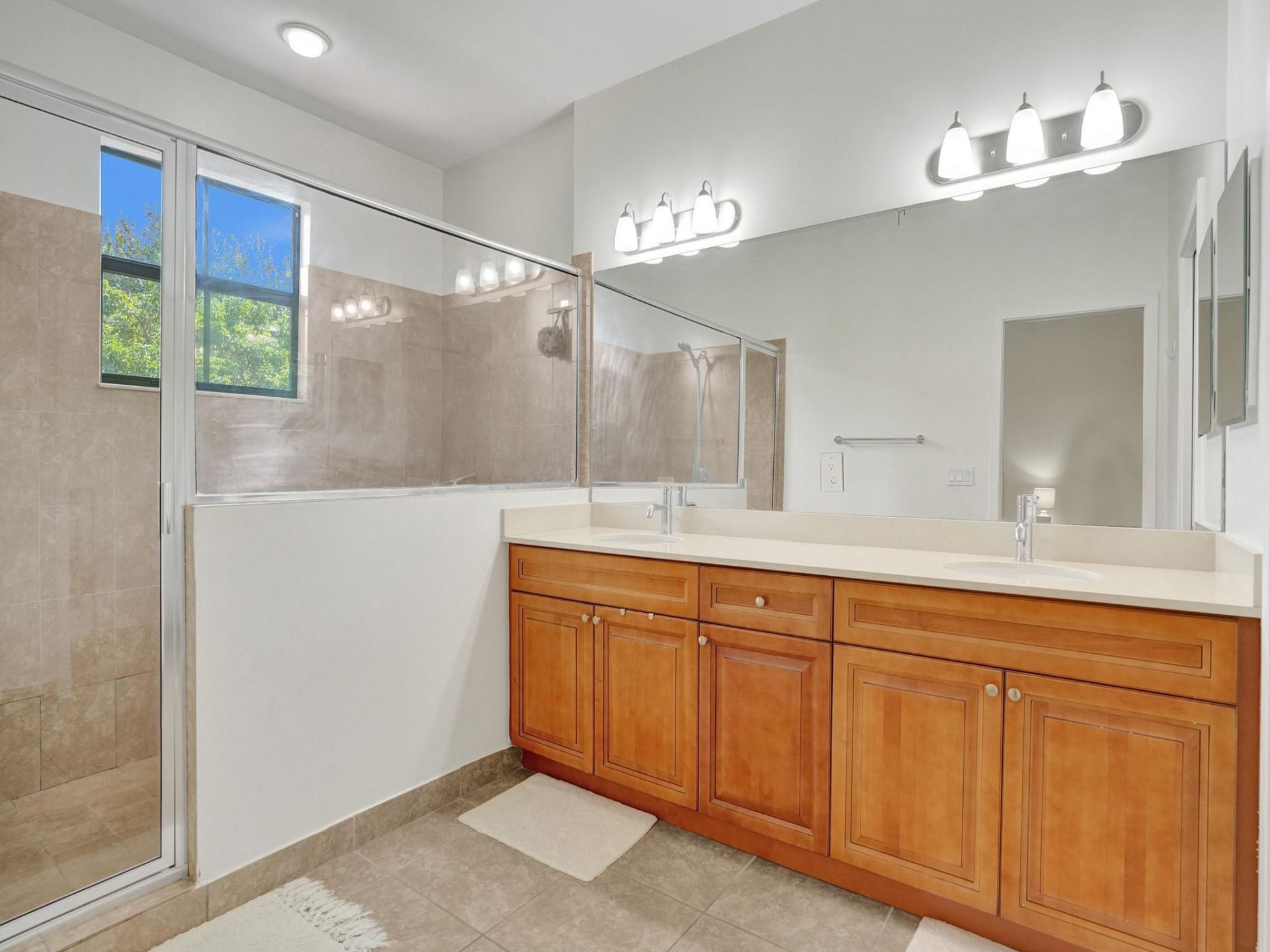 5804 NW 46th Lane, Tamarac, FL 33319 Photo