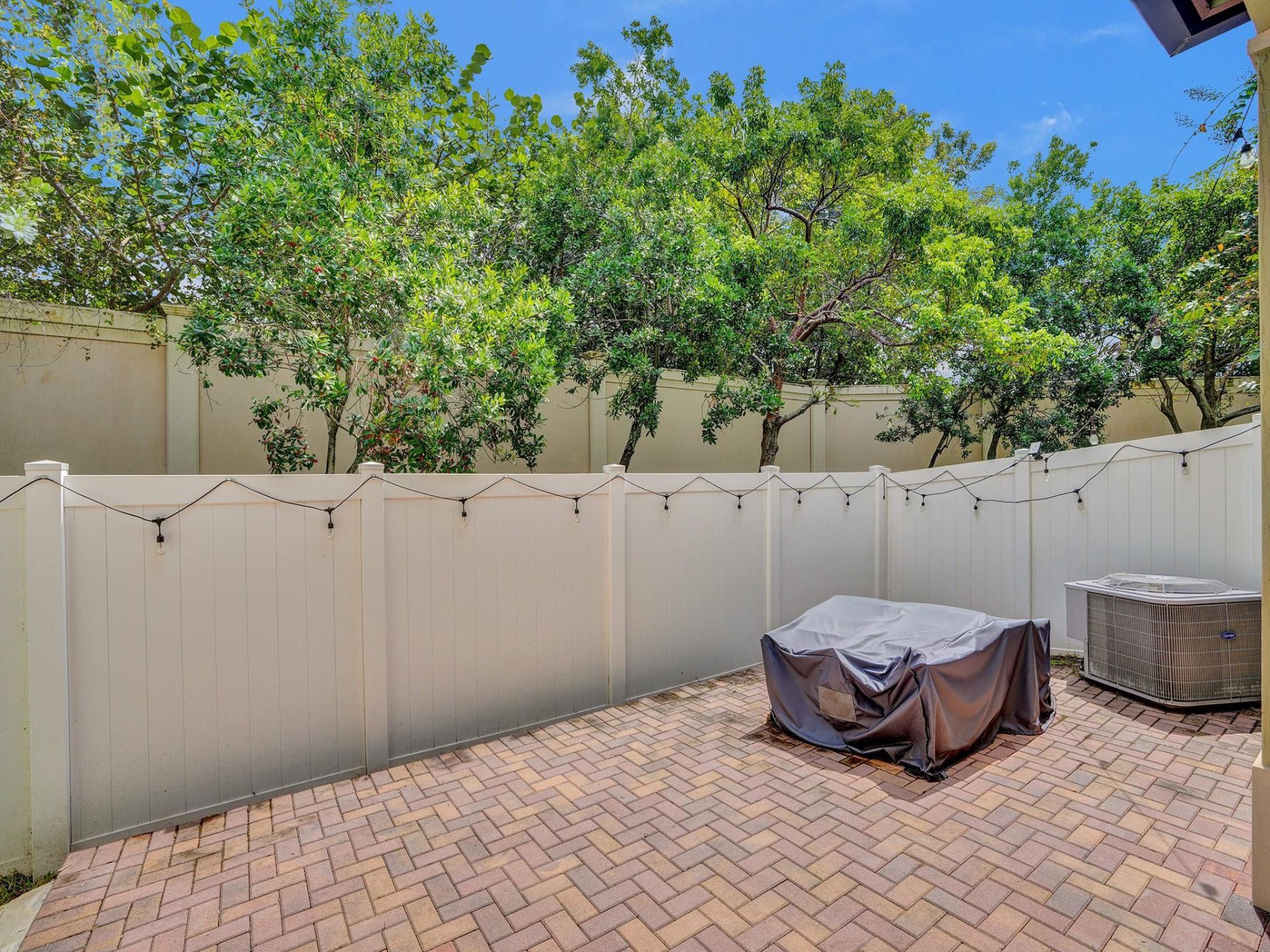 5804 NW 46th Lane, Tamarac, FL 33319 Photo