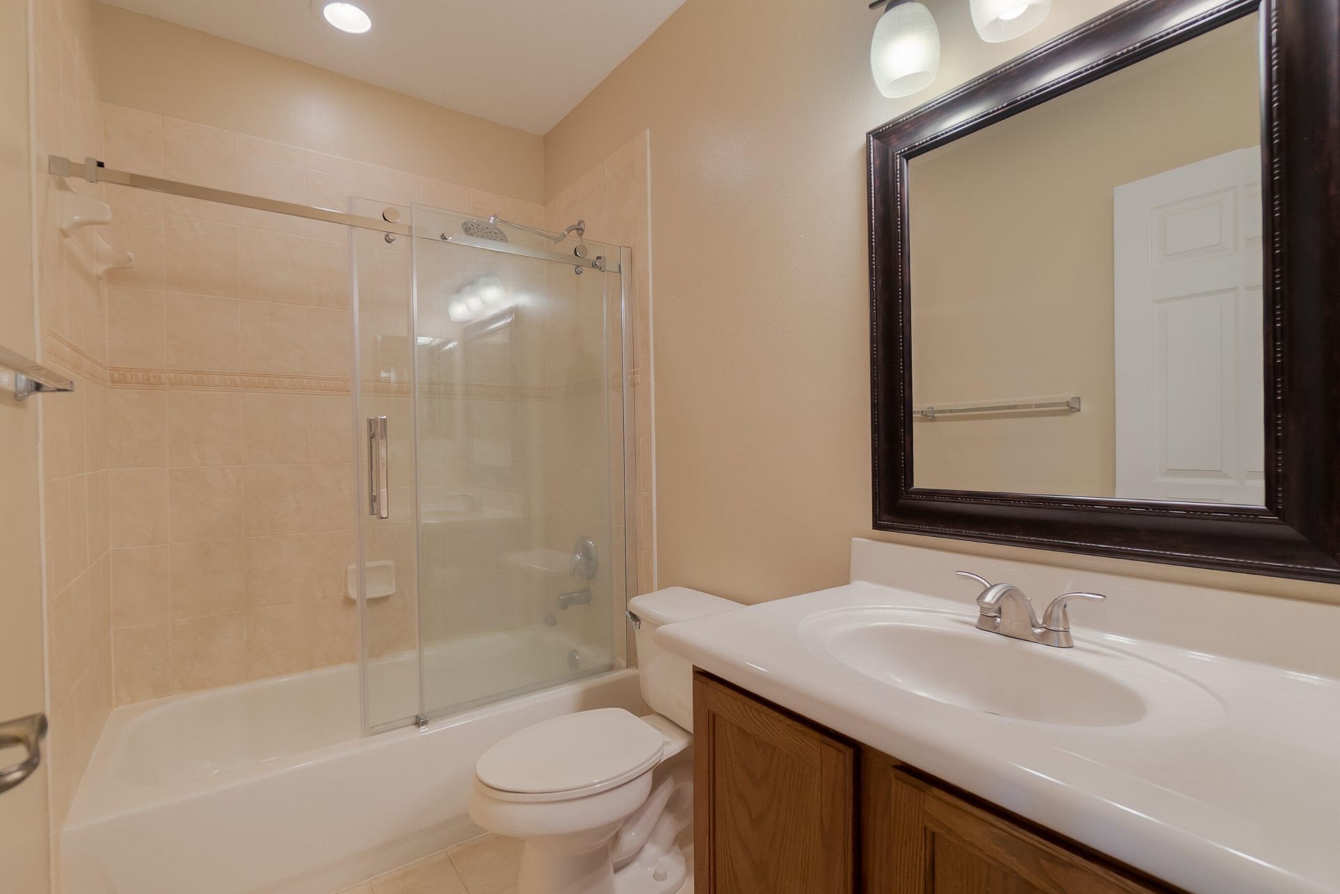 2146 Oakmont Drive, Riviera Beach, FL 33404 Photo