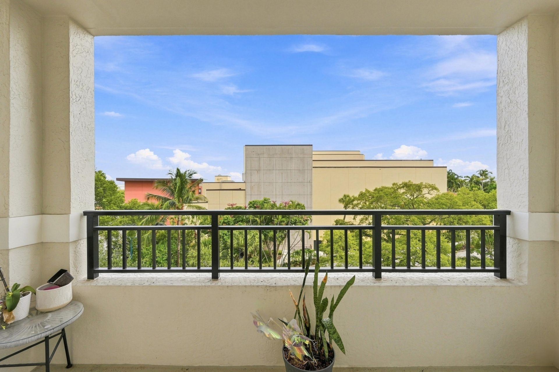 610 W Las Olas Boulevard, Unit 416N, Fort Lauderdale, FL 33312 Photo