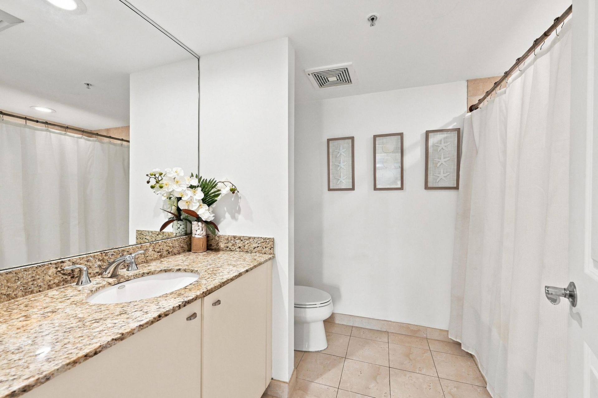 610 W Las Olas Boulevard, Unit 416N, Fort Lauderdale, FL 33312 Photo