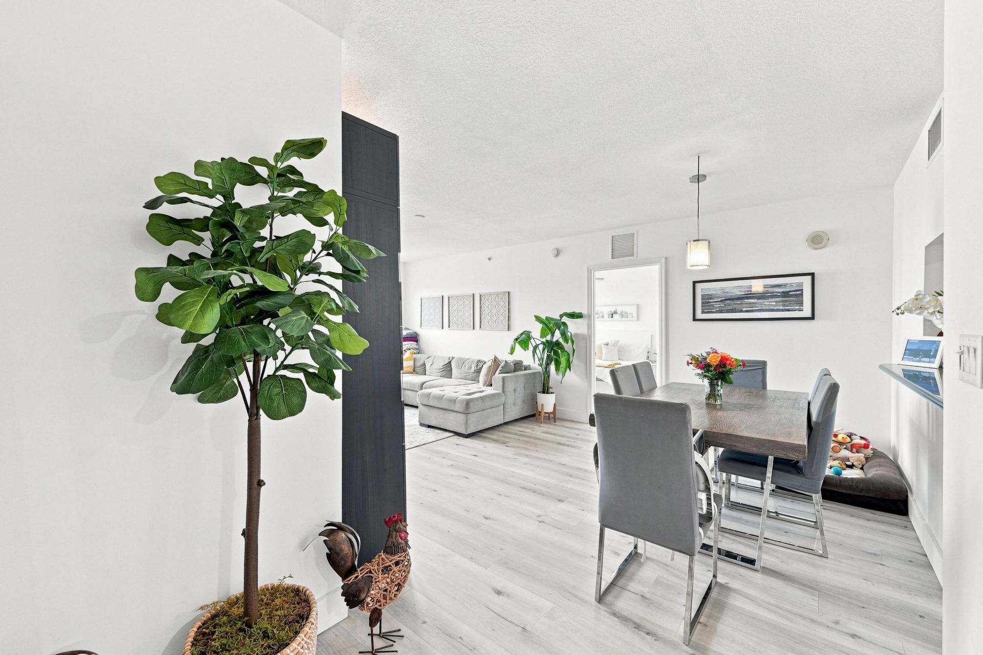 610 W Las Olas Boulevard, Unit 416N, Fort Lauderdale, FL 33312 Photo