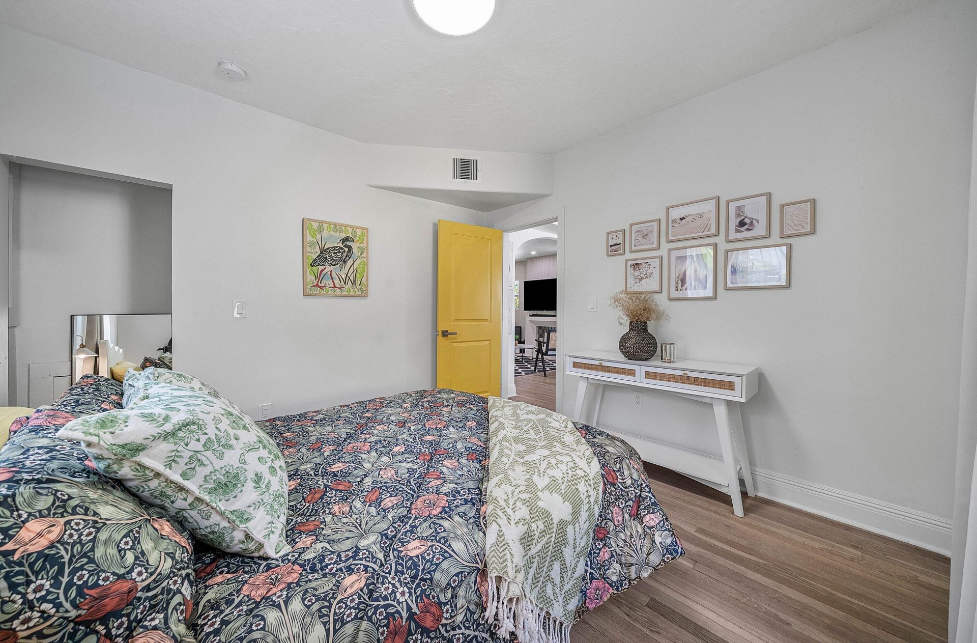 525 Westwood Road, West Palm Beach, FL 33401 Photo