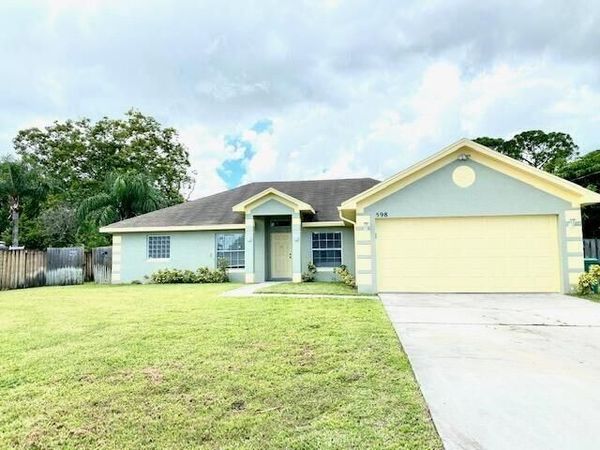 598 NW KINGSTON Street, Port St. Lucie, FL 34983