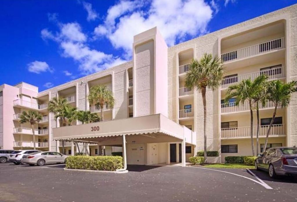 200 Intracoastal, Unit 301, Jupiter, FL 33469 Photo