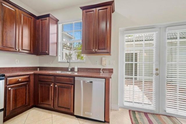 948 NW 18th Avenue, Boca Raton, FL 33486 Photo