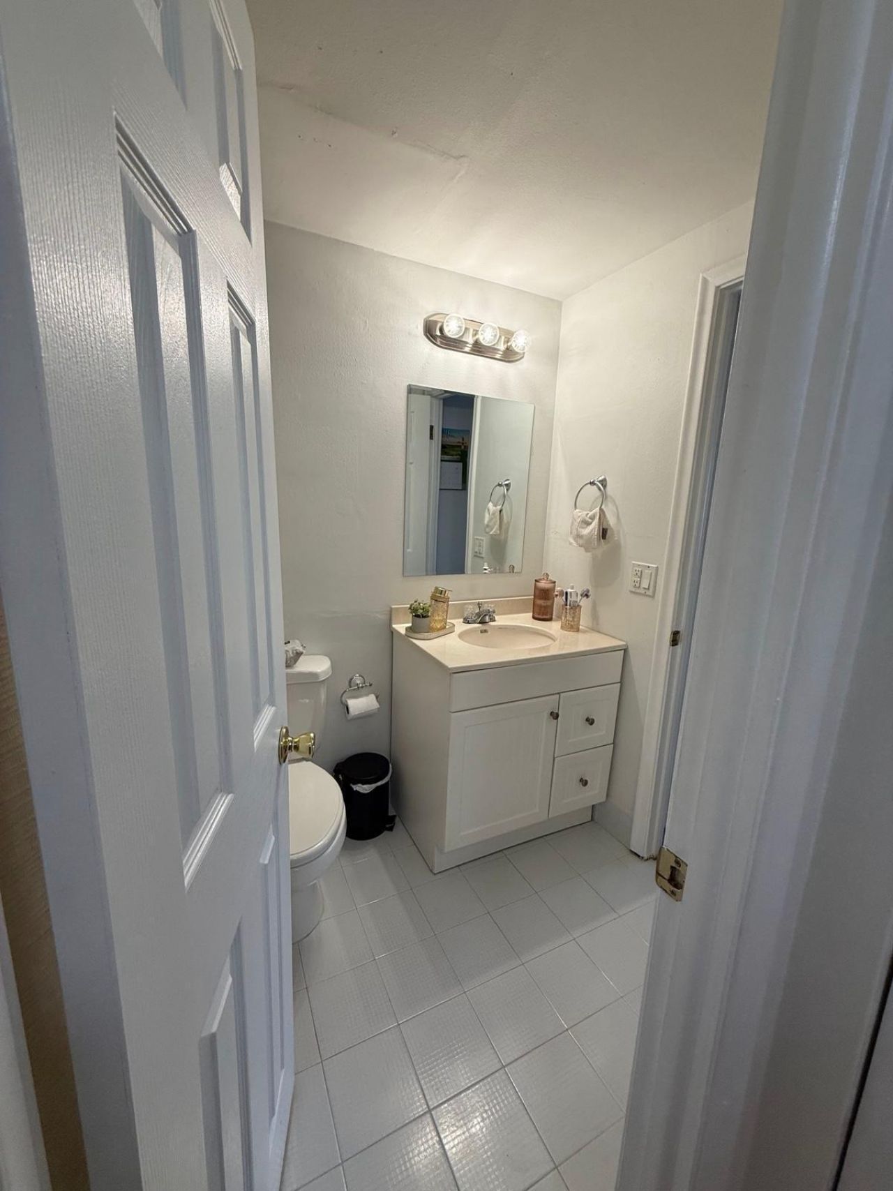 7820 Camino Real, Unit J-203, Miami, FL 33143 Photo