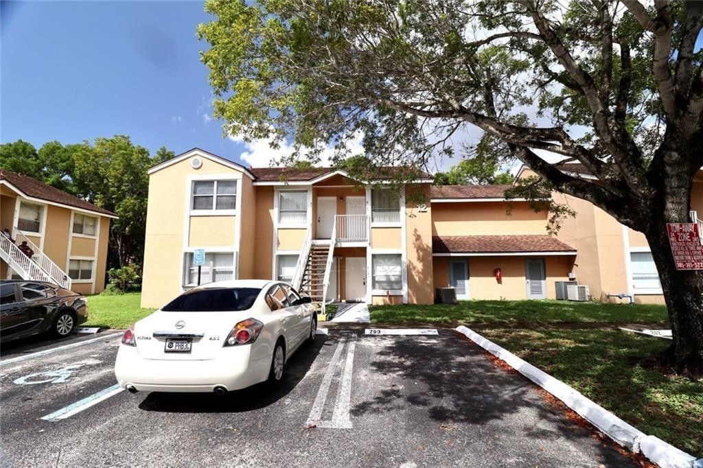 8121 SW 21st Court, Unit 8121, Miramar, FL 33025 Photo