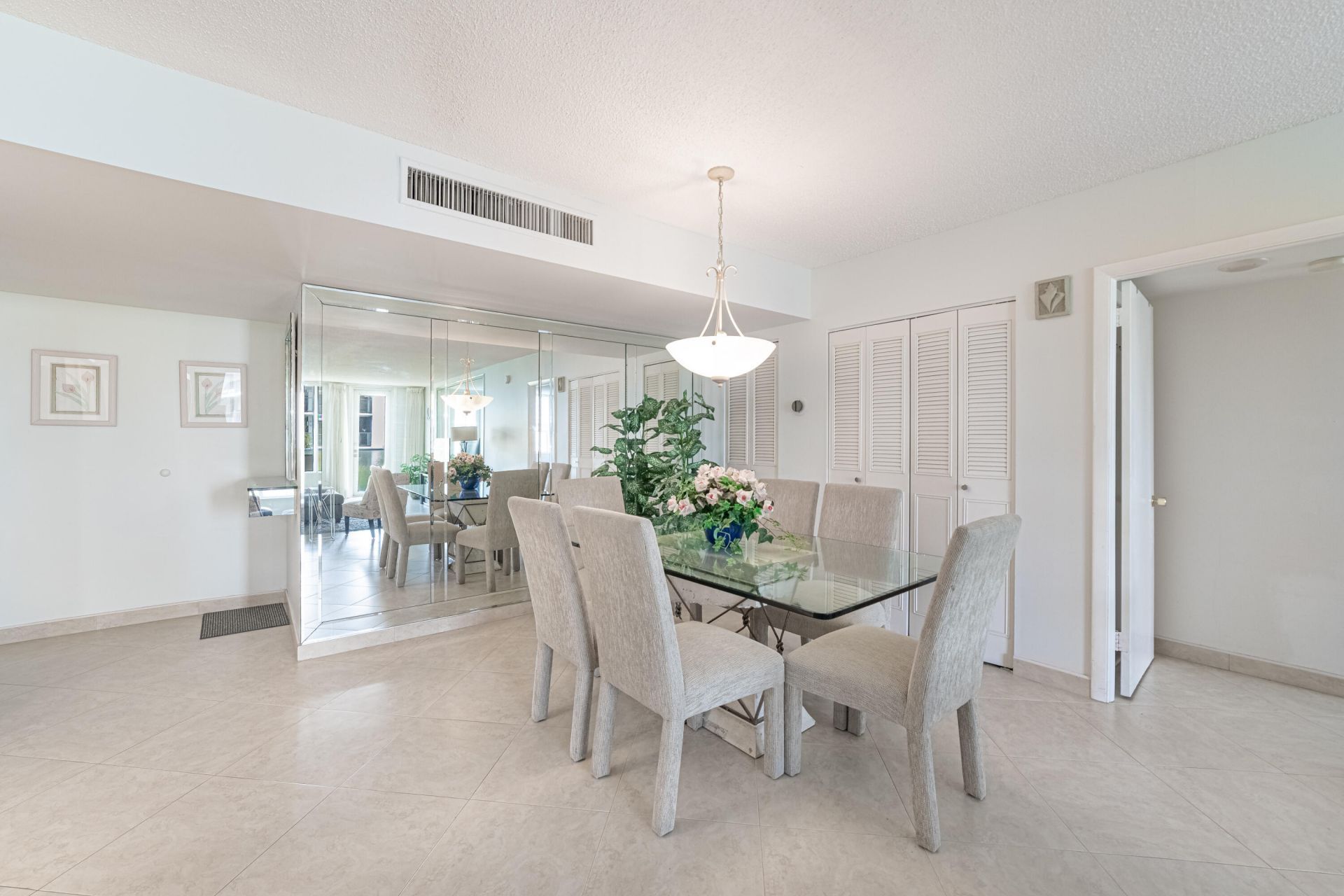 3450 S Ocean Boulevard, Unit 401, Palm Beach, FL 33480 Photo