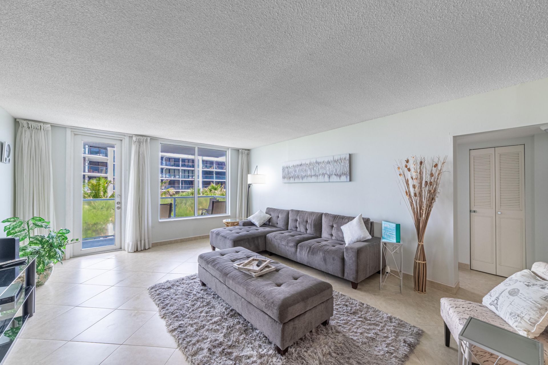 3450 S Ocean Boulevard, Unit 401, Palm Beach, FL 33480 Photo