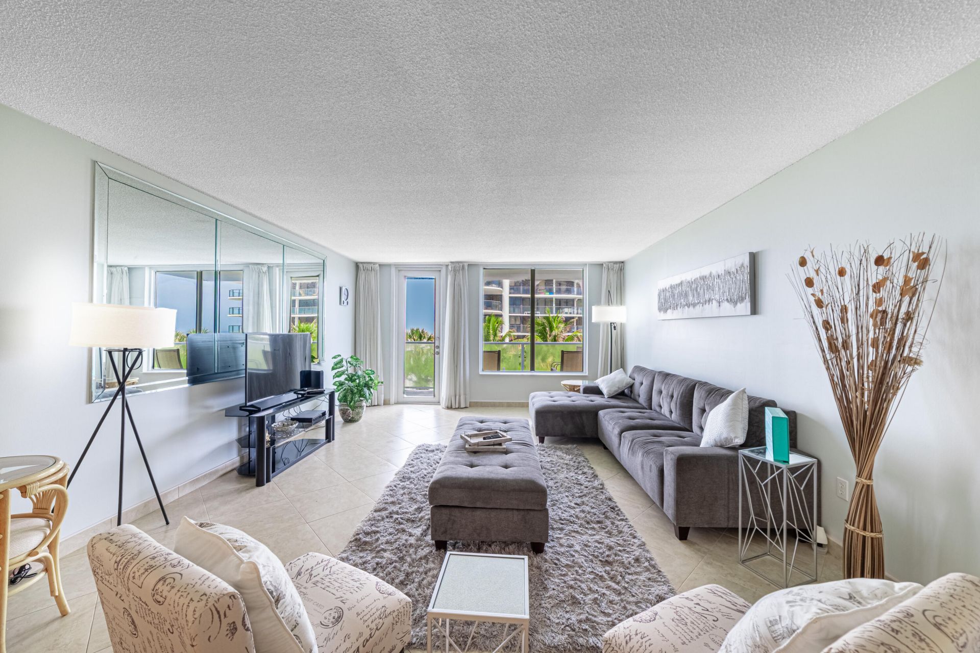 3450 S Ocean Boulevard, Unit 401, Palm Beach, FL 33480 Photo