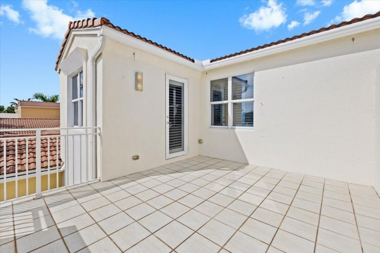 4980 NW 15th Avenue, Boca Raton, FL 33431 Photo