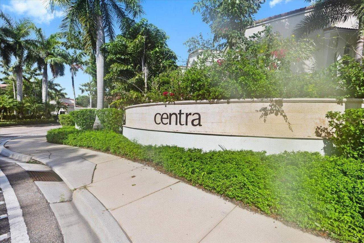 4980 NW 15th Avenue, Boca Raton, FL 33431 Photo